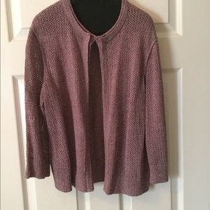 Lightweight sweater